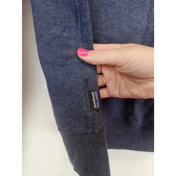 Patagonia Organic Cotton Crewneck Sweatshirt Blue Flying Fish Womens Medium - Picture 4 of 6